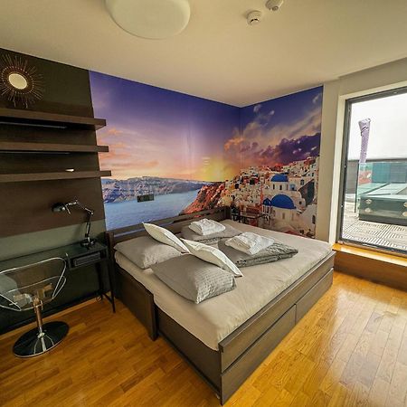 Apartman Se Saunou A Terasou S Vyhledem Na เบอร์โน ภายนอก รูปภาพ
