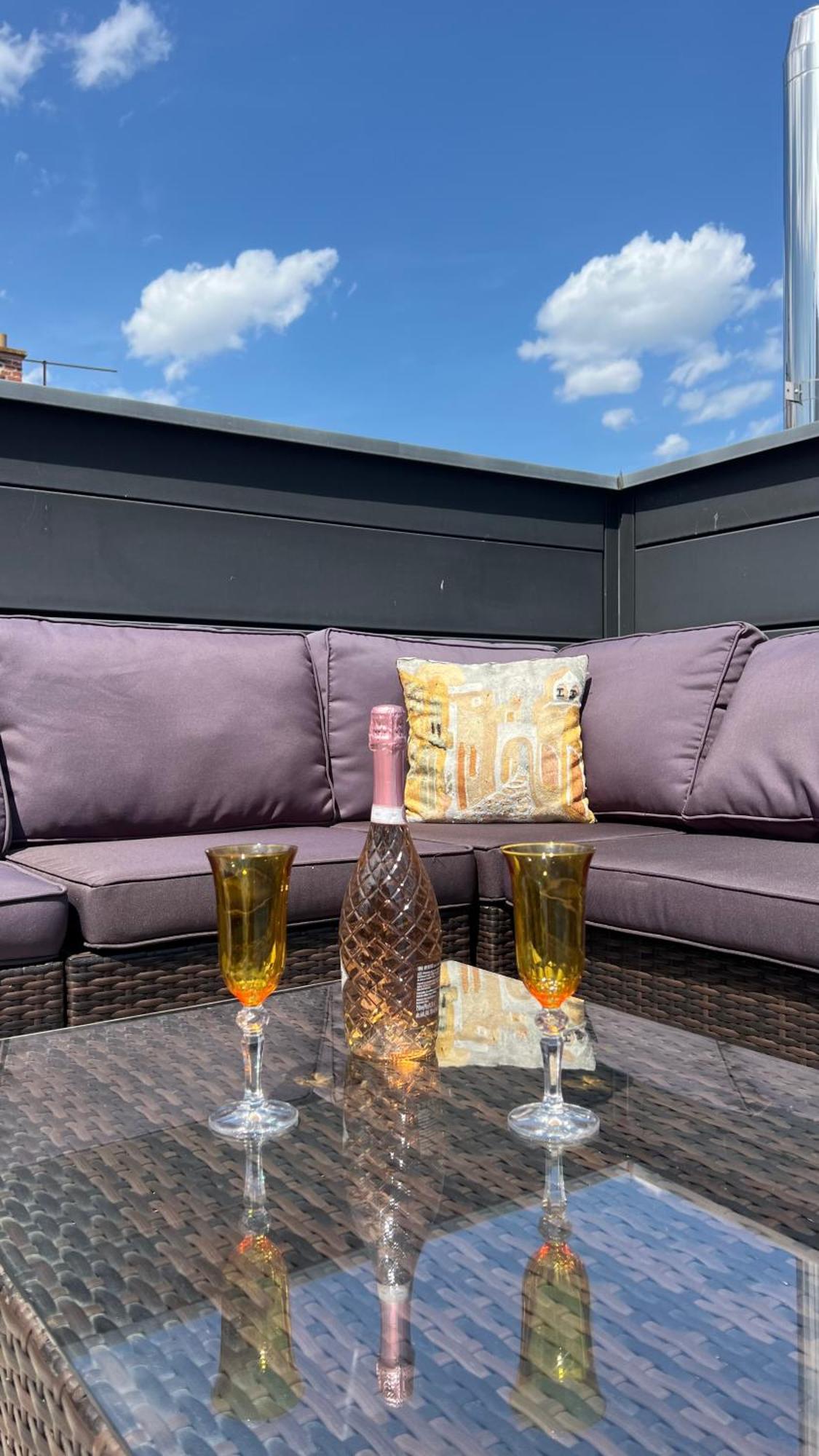 Apartman Se Saunou A Terasou S Vyhledem Na เบอร์โน ภายนอก รูปภาพ